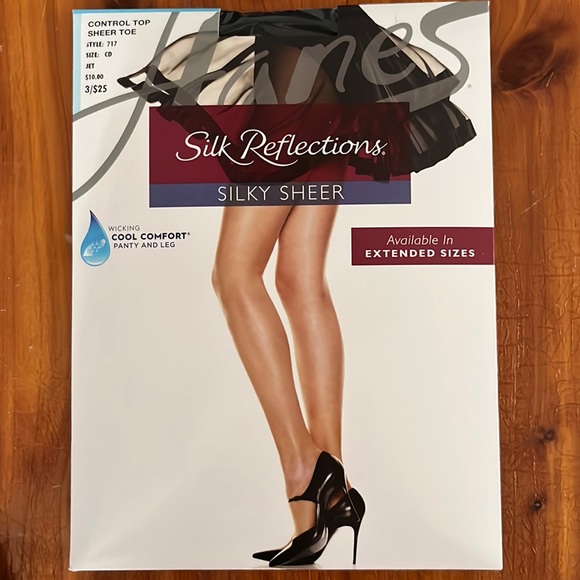 Bundle of 3 HANES Silk Reflections Control Top stocking. 2-Barely black: 1 Jet - Picture 1 of 4